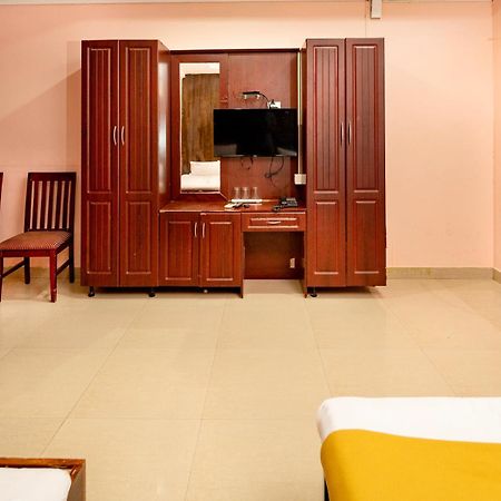 Hotel Harish Рамешварам Экстерьер фото